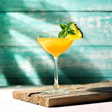 NO.1 OLD CARIBBEAN  PINEAPPLE DRINK